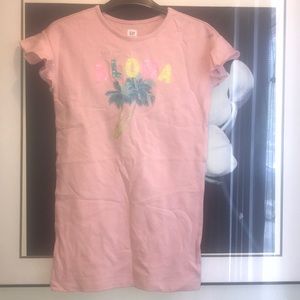 New with tags Girls Gap Dress. Size M(8)